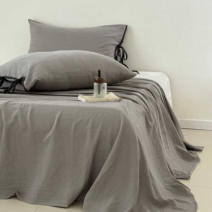 91家纺网 家纺一手货源 找家纺 FORTWO家纺原创设计（FOR TWO家纺） 2025新款双层纱撞色包边蝴蝶结款四件套-海盐 海盐-冰川灰