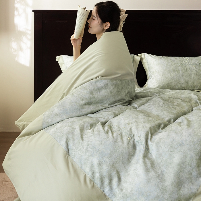 91家纺网 家纺一手货源 找家纺 迷尚家居 2025新款天丝棉磨毛工艺款四件套 森野绿