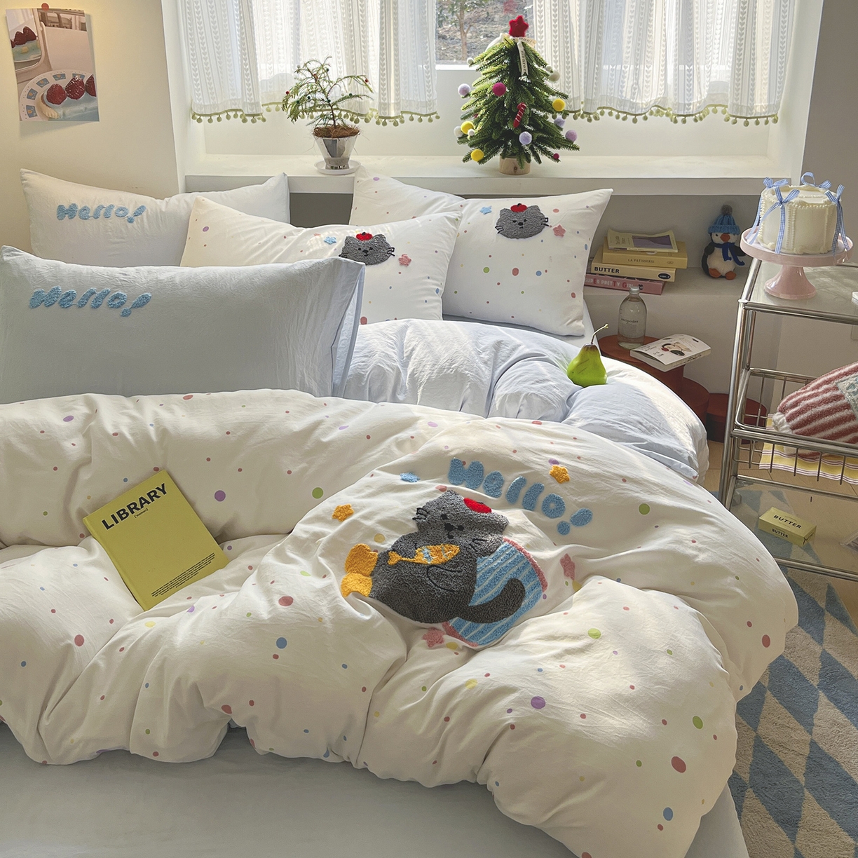 91家纺网 家纺一手货源 找家纺 桃心家居 2025新款A类亲肤舒适软糯云柔水洗棉少女卡通格子混搭毛巾绣水洗棉系列四件套 云柔水洗棉-印加绣爱吃鱼