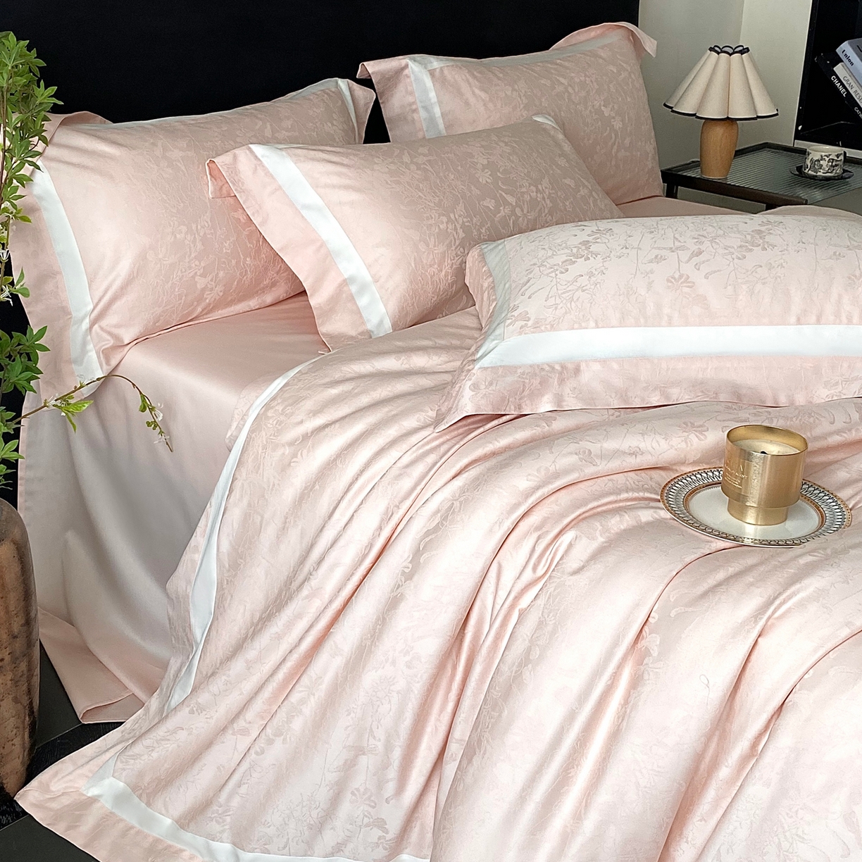 91家纺网 家纺一手货源 找家纺 2025秋冬新款长绒棉提花四件套-半夏 半夏-粉