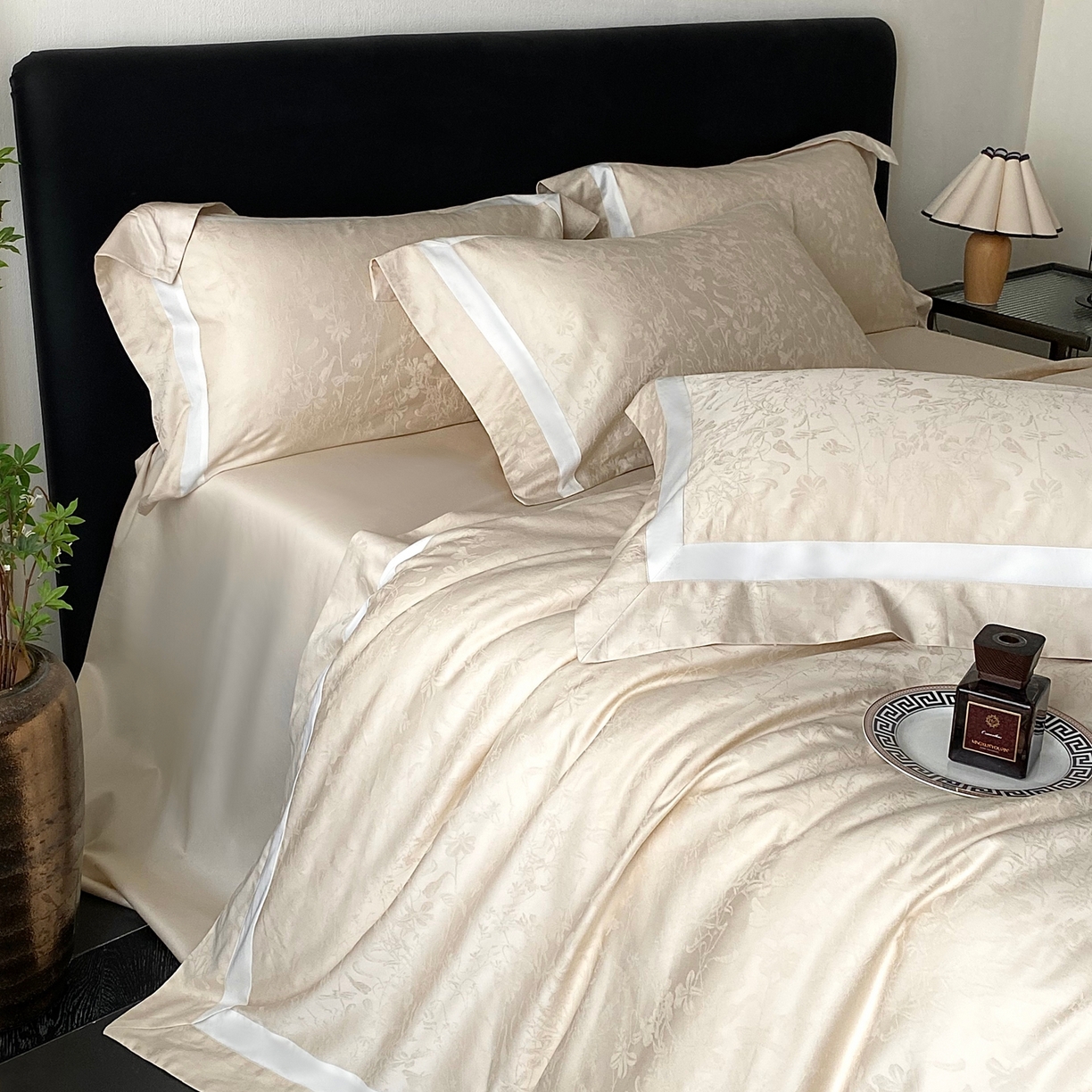 91家纺网 家纺一手货源 找家纺 2025秋冬新款长绒棉提花四件套-半夏 半夏-香槟