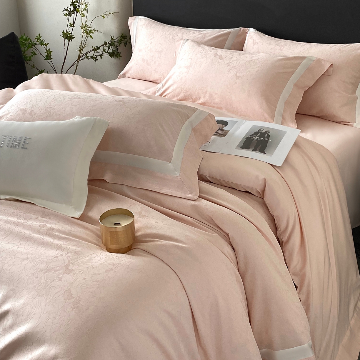 91家纺网 家纺一手货源 找家纺 2025秋冬新款长绒棉提花四件套-盛妍 盛妍-粉