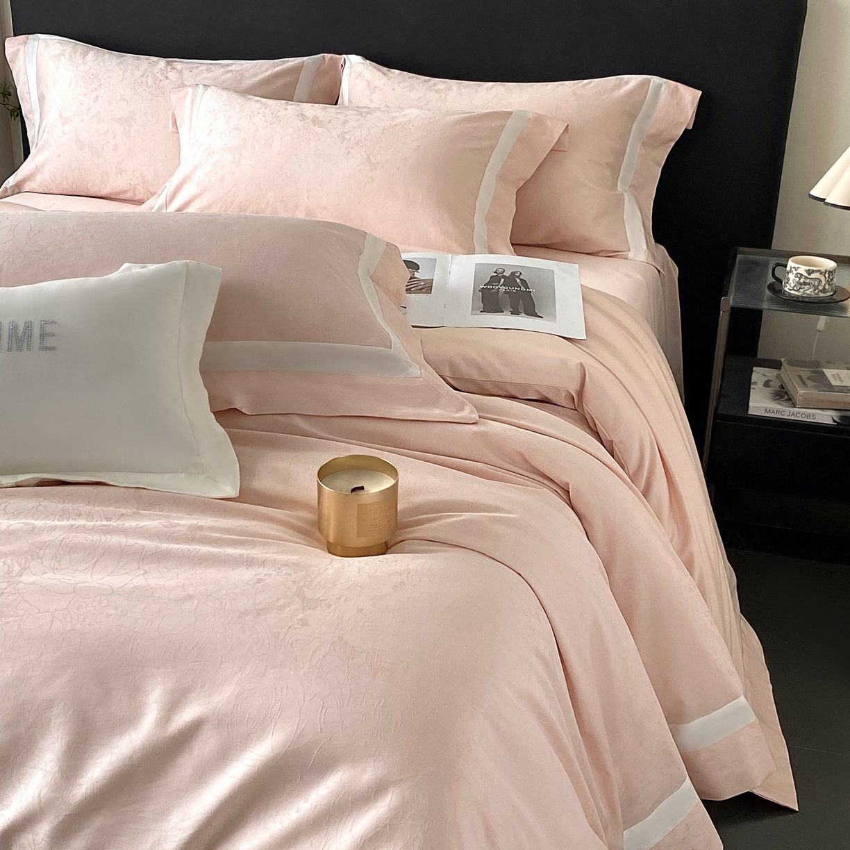 91家纺网 家纺一手货源 找家纺 2025秋冬新款长绒棉提花四件套-盛妍 盛妍-粉