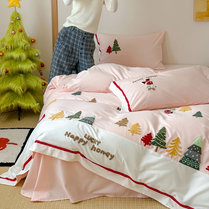 91家纺网 家纺一手货源 找家纺 （总）卡姿家纺 2025秋冬森系北欧风毛巾绣四件套-森林秘境