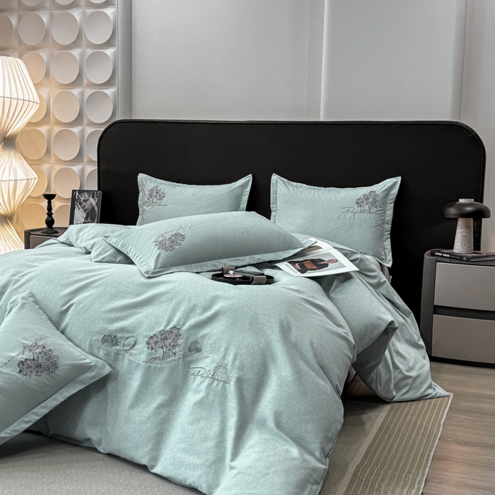 91家纺网 家纺一手货源 找家纺 昊翔家纺 2025新款全棉肌理纹磨毛绣花四件套套件 森沐-湖蓝