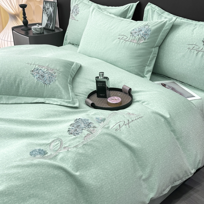 91家纺网 家纺一手货源 找家纺 昊翔家纺 2025新款全棉肌理纹磨毛绣花四件套套件 森沐-青茶绿