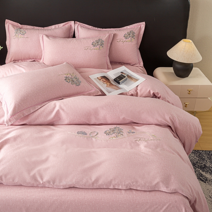 91家纺网 家纺一手货源 找家纺 昊翔家纺 2025新款全棉肌理纹磨毛绣花四件套套件 森沐-豆沙