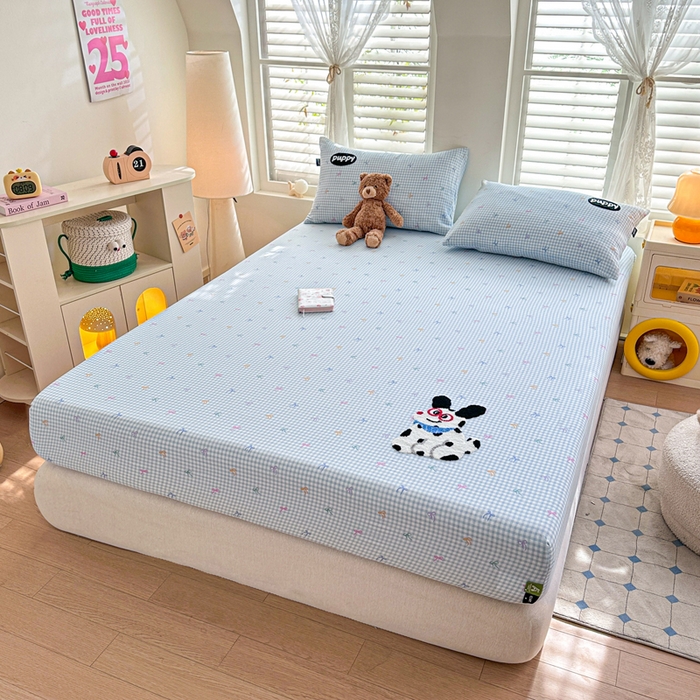 91家纺网 家纺一手货源 找家纺 卡姿家纺 2025秋冬全棉双层纱-床笠三件套 床笠-小狗图图