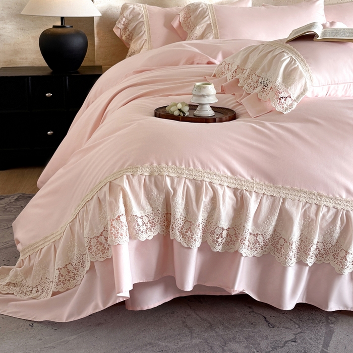 91家纺网 家纺一手货源 找家纺 （总）卡姿家纺 2025秋冬60支长绒棉法式蕾丝花边四件套-凯瑟琳