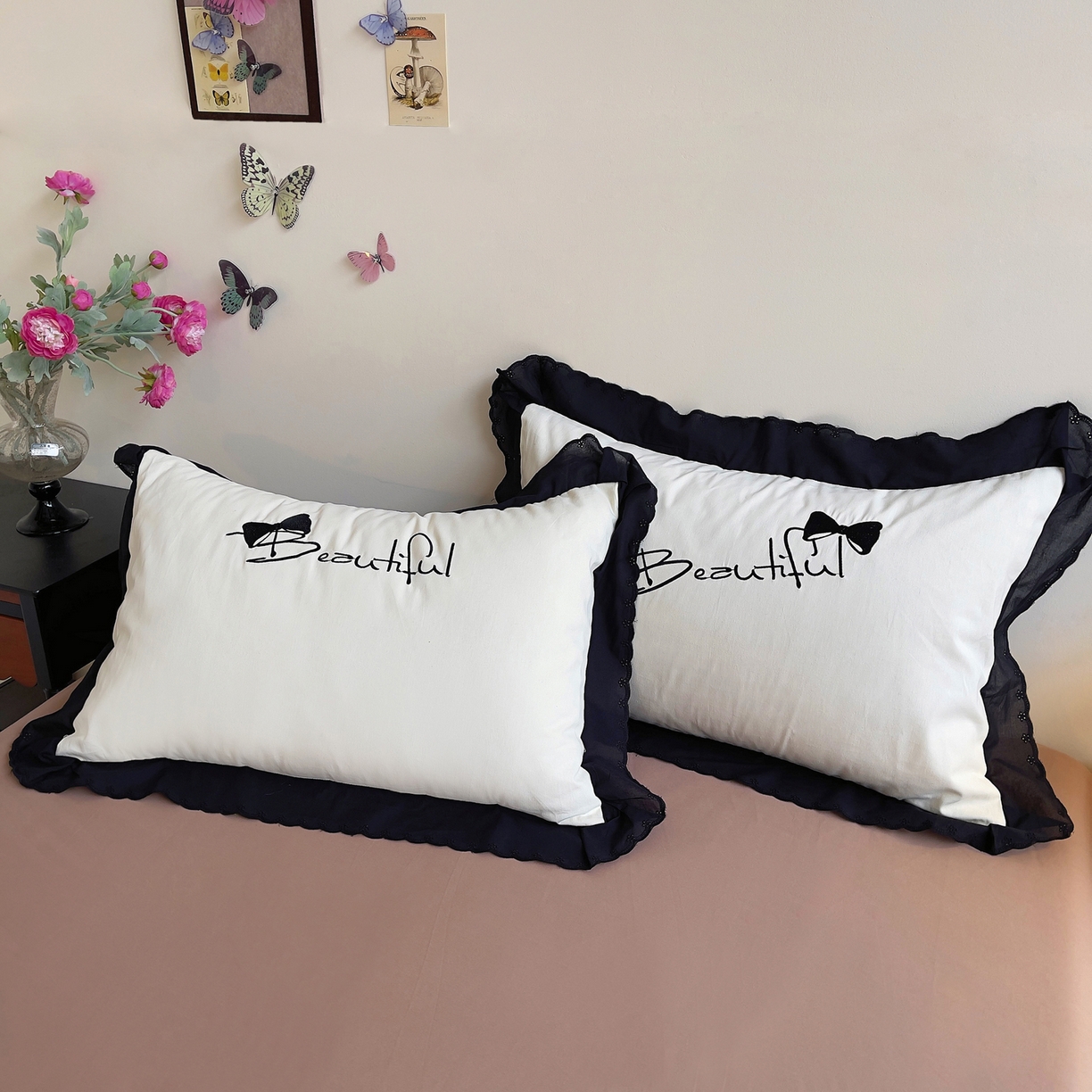 91家纺网 家纺一手货源 找家纺 炫拼家纺 2026新款全棉纯棉韩版磨毛刺绣镂空花边纯棉四件套-邂逅系列 邂逅-奶昔白