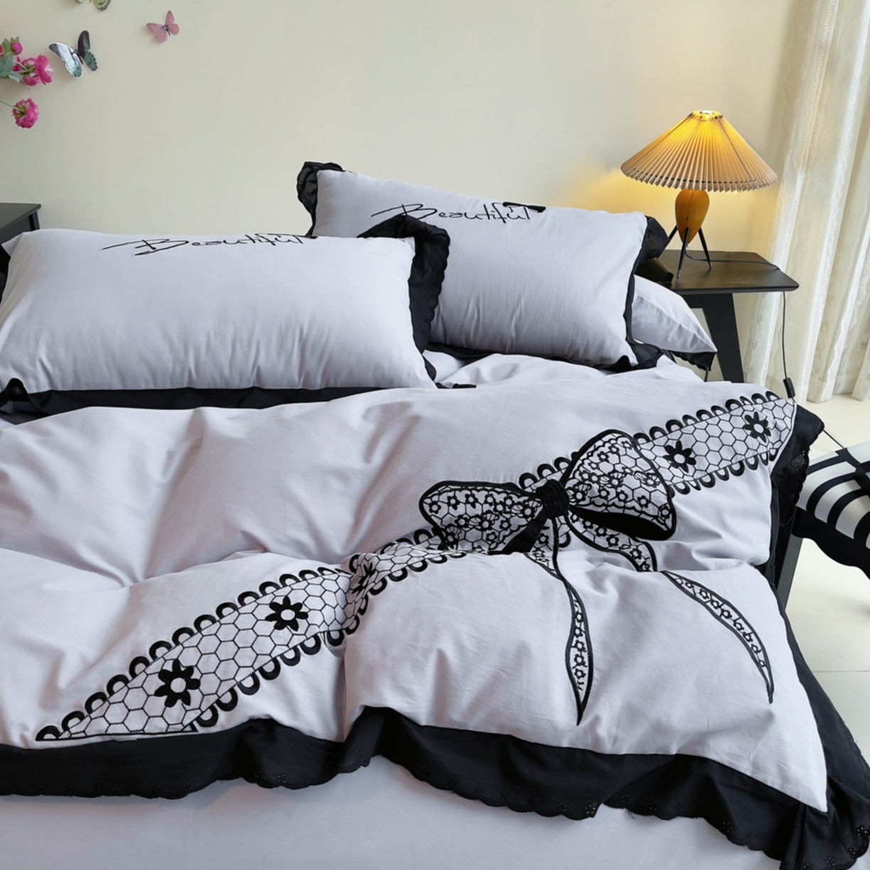 91家纺网 家纺一手货源 找家纺 炫拼家纺 2026新款全棉纯棉韩版磨毛刺绣镂空花边纯棉四件套-邂逅系列 邂逅-蓝灰