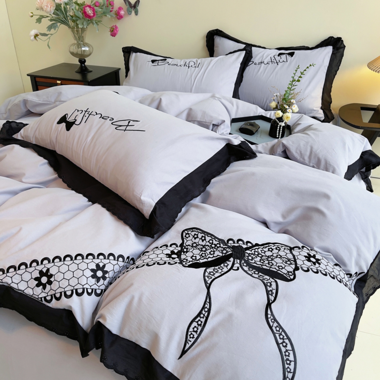 91家纺网 家纺一手货源 找家纺 炫拼家纺 2026新款全棉纯棉韩版磨毛刺绣镂空花边纯棉四件套-邂逅系列 邂逅-蓝灰