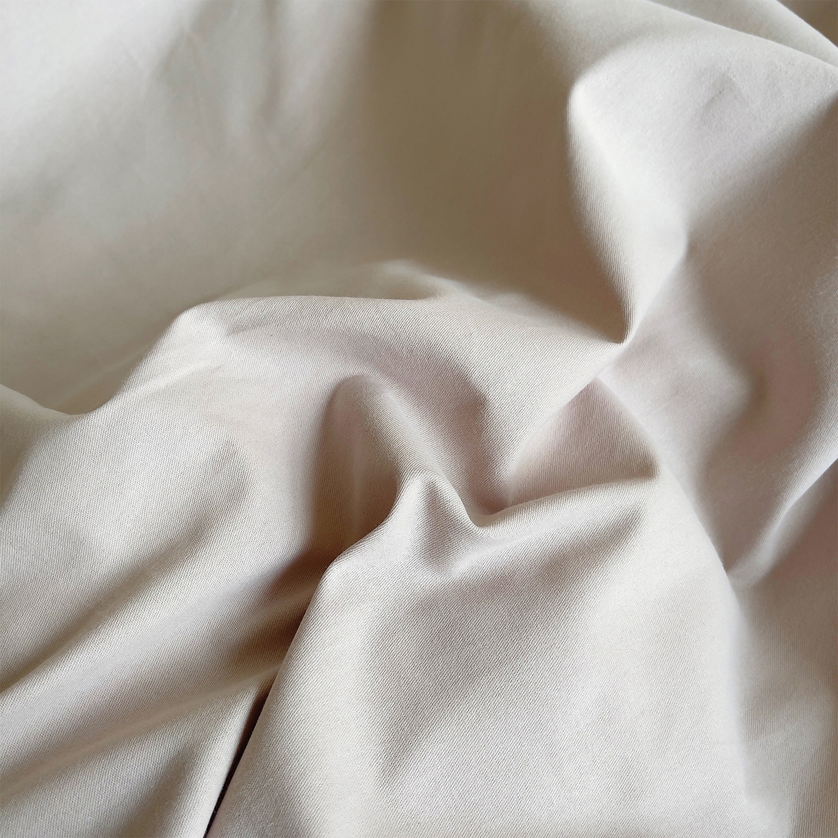 91家纺网 家纺一手货源 找家纺 炫拼家纺 2026新款全棉纯棉韩版磨毛刺绣镂空花边纯棉四件套-邂逅系列 邂逅-奶茶