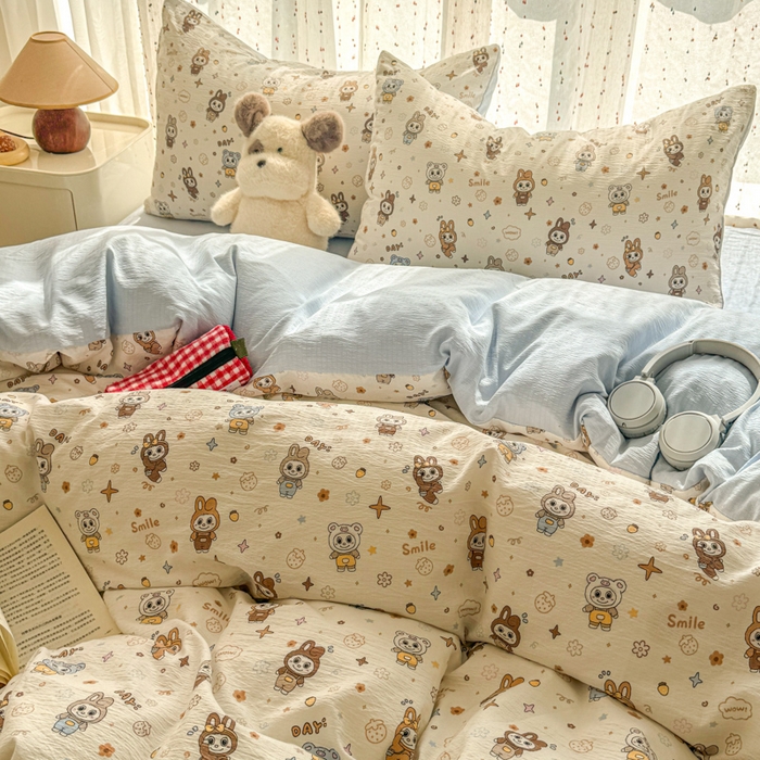 91家纺网 家纺一手货源 找家纺 森璐家纺 2025新款云感双层纱卡通萌趣四件套 遇见-涂鸦布布