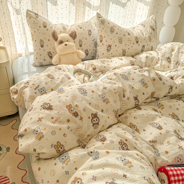 91家纺网 家纺一手货源 找家纺 森璐家纺 2025新款云感双层纱卡通萌趣四件套 遇见-涂鸦布布