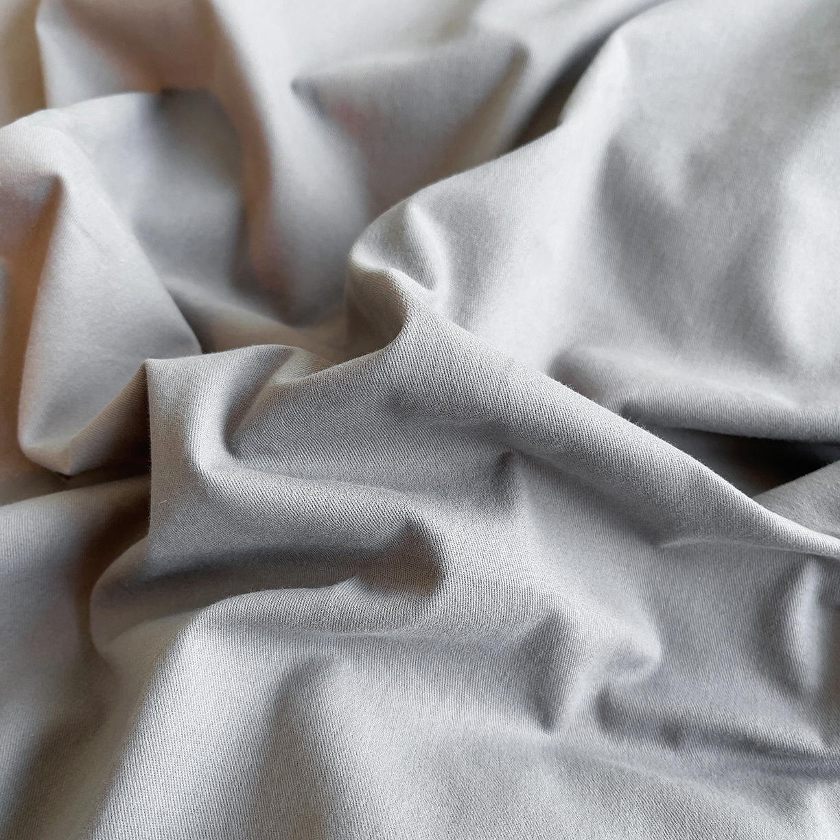 91家纺网 家纺一手货源 找家纺 炫拼家纺 2026新款全棉纯棉韩版磨毛刺绣镂空花边纯棉四件套-邂逅系列 邂逅-高级灰