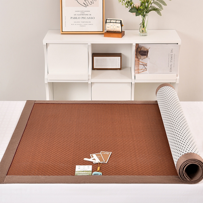 91家纺网 家纺一手货源 找家纺 小牛席业 2025新款PE冷感霸王藤凉席（经典包边款） 咖色