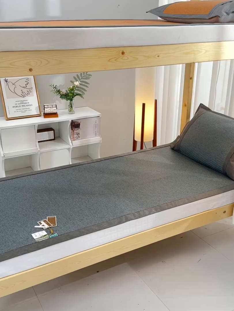 91家纺网 家纺一手货源 找家纺 小牛席业 2025新款PE冷感霸王藤凉席（经典包边款） 蓝色