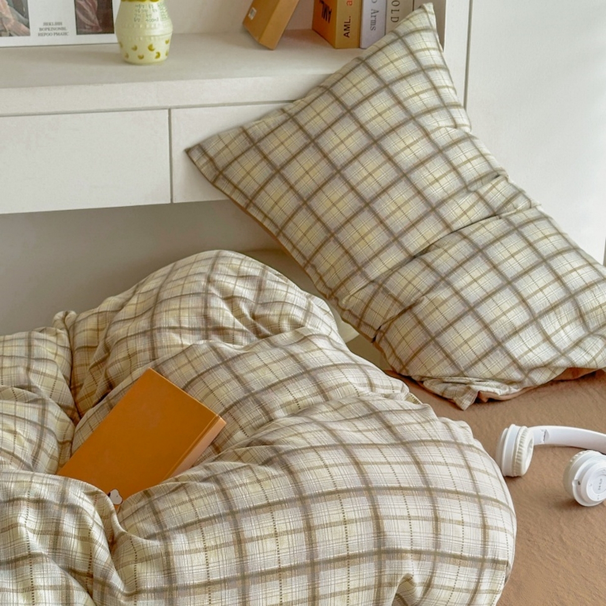 91家纺网 家纺一手货源 找家纺 雨田家纺 2025新款A类汉麻双层纱学生宿舍三件套上下铺三件套 格韵-咖