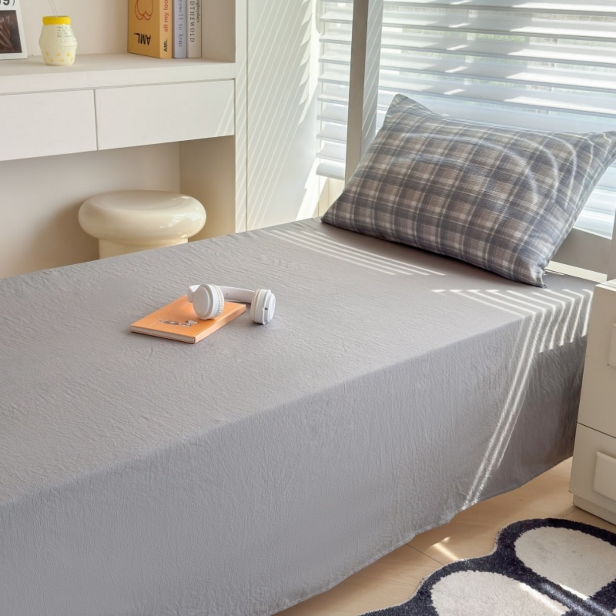 91家纺网 家纺一手货源 找家纺 雨田家纺 2025新款A类汉麻双层纱学生宿舍三件套上下铺三件套 快乐时光