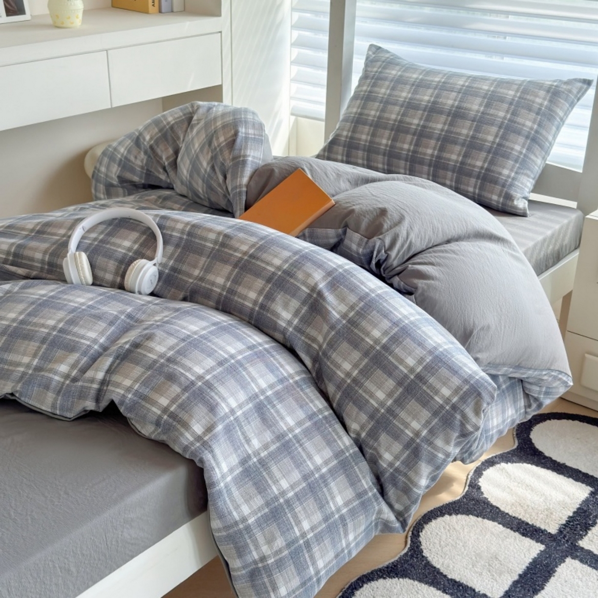 91家纺网 家纺一手货源 找家纺 雨田家纺 2025新款A类汉麻双层纱学生宿舍三件套上下铺三件套 快乐时光