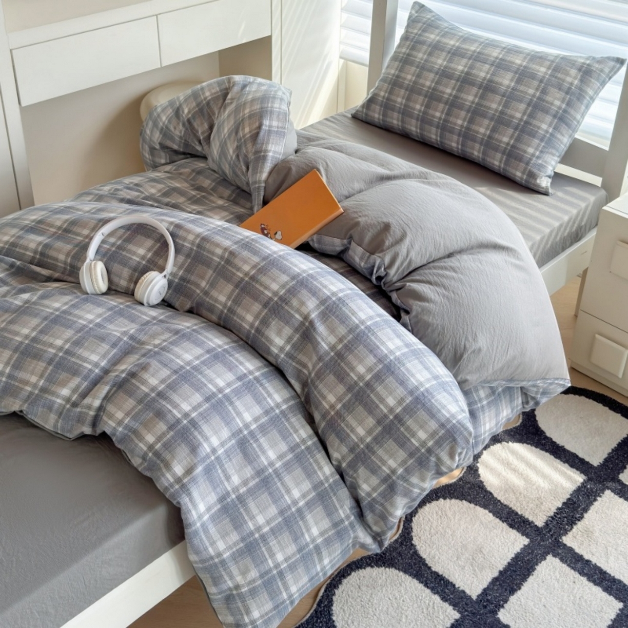 91家纺网 家纺一手货源 找家纺 雨田家纺 2025新款A类汉麻双层纱学生宿舍三件套上下铺三件套 快乐时光