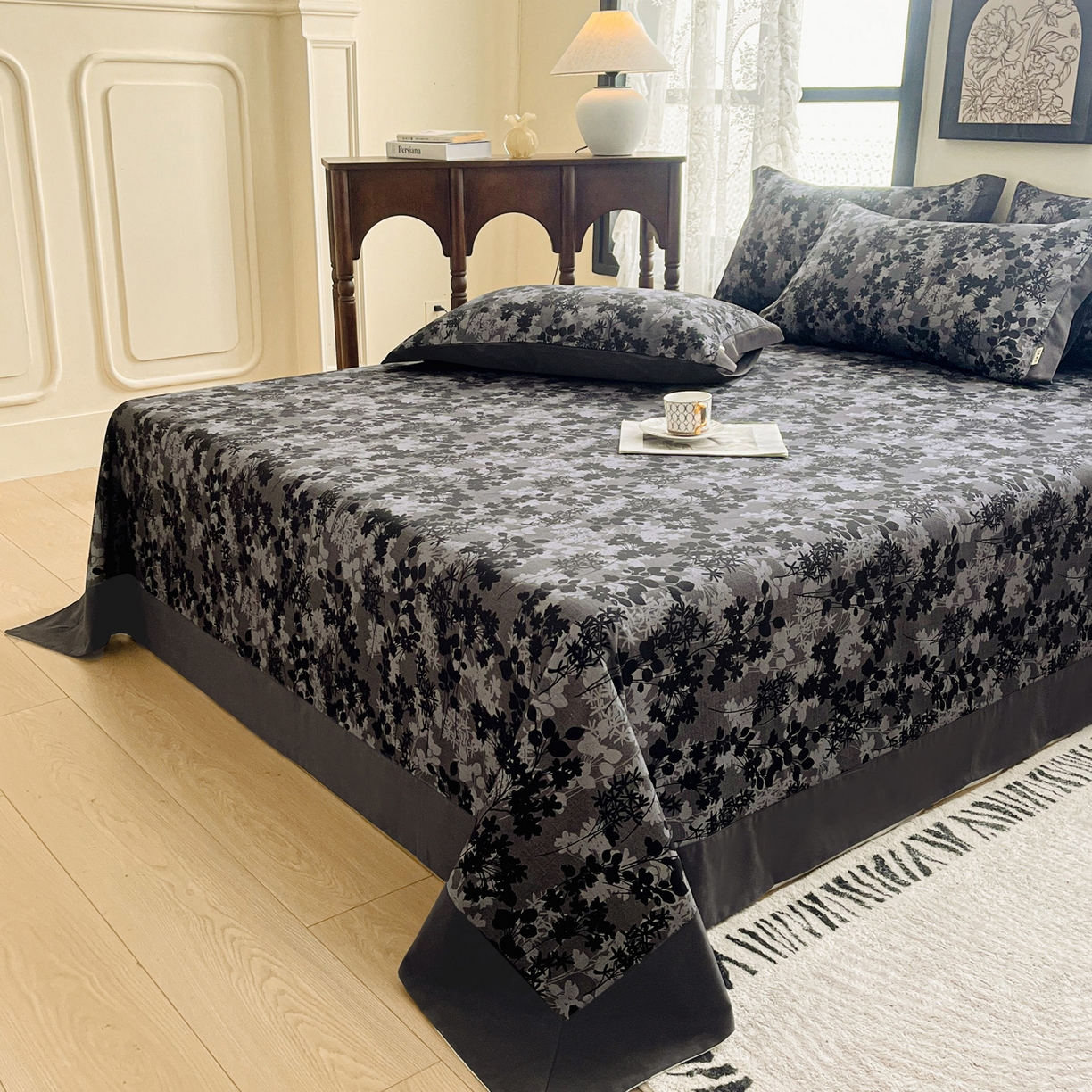 91家纺网 家纺一手货源 找家纺 慕梵家居2025新款100%全棉磨毛包边单床单 繁花藤叙