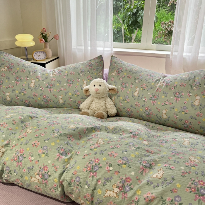 91家纺网 家纺一手货源 找家纺 王朝国际 2026爆款皱皱双层纱四件套花园小兔