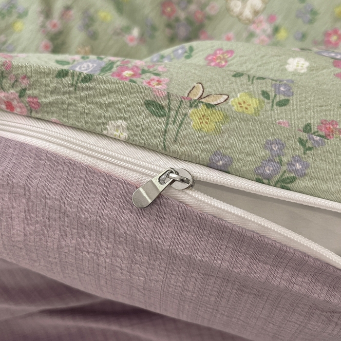 91家纺网 家纺一手货源 找家纺 王朝国际 2026爆款皱皱双层纱四件套花园小兔