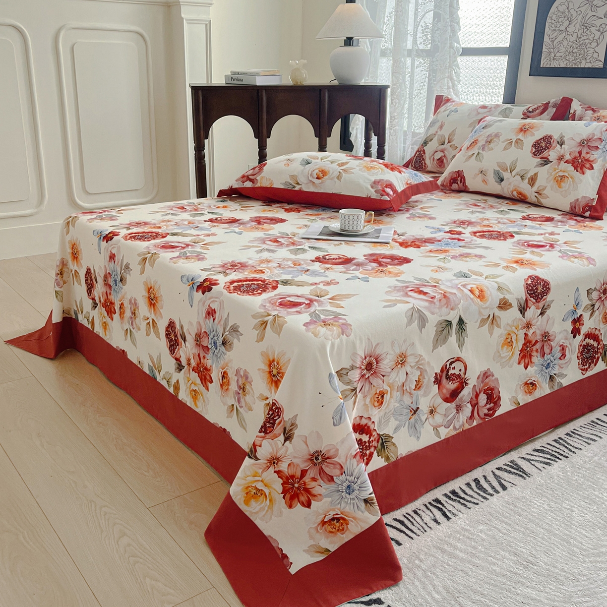 91家纺网 家纺一手货源 找家纺 慕梵家居2025新款100%全棉磨毛包边单床单 石榴花红