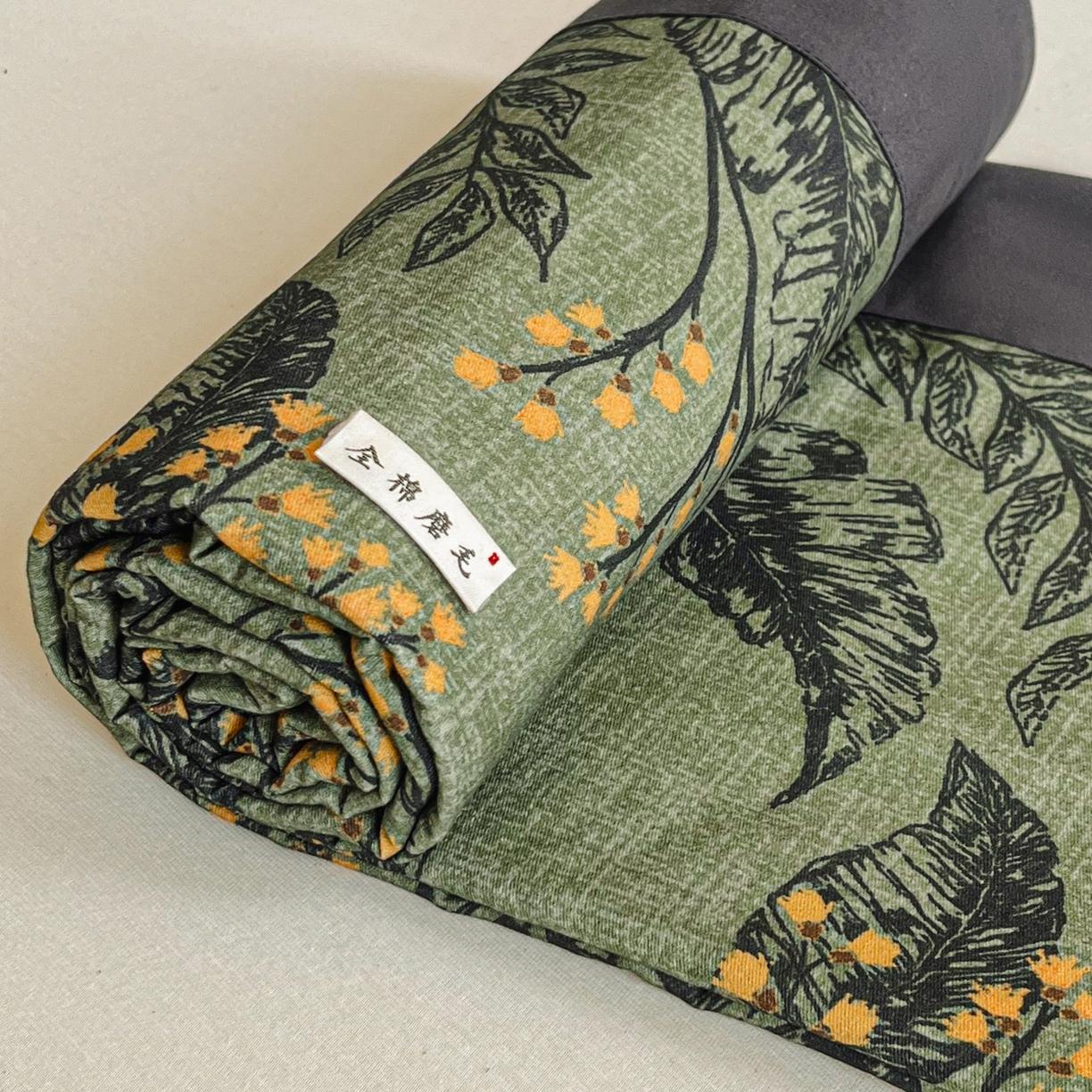 91家纺网 家纺一手货源 找家纺 慕梵家居2025新款100%全棉磨毛包边单床单 硕果累累