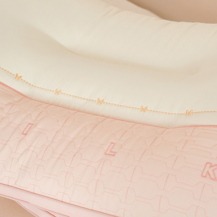 91家纺网 家纺一手货源 找家纺 晚儿 2025新款天丝美 肤护颈枕枕头枕芯 粉色