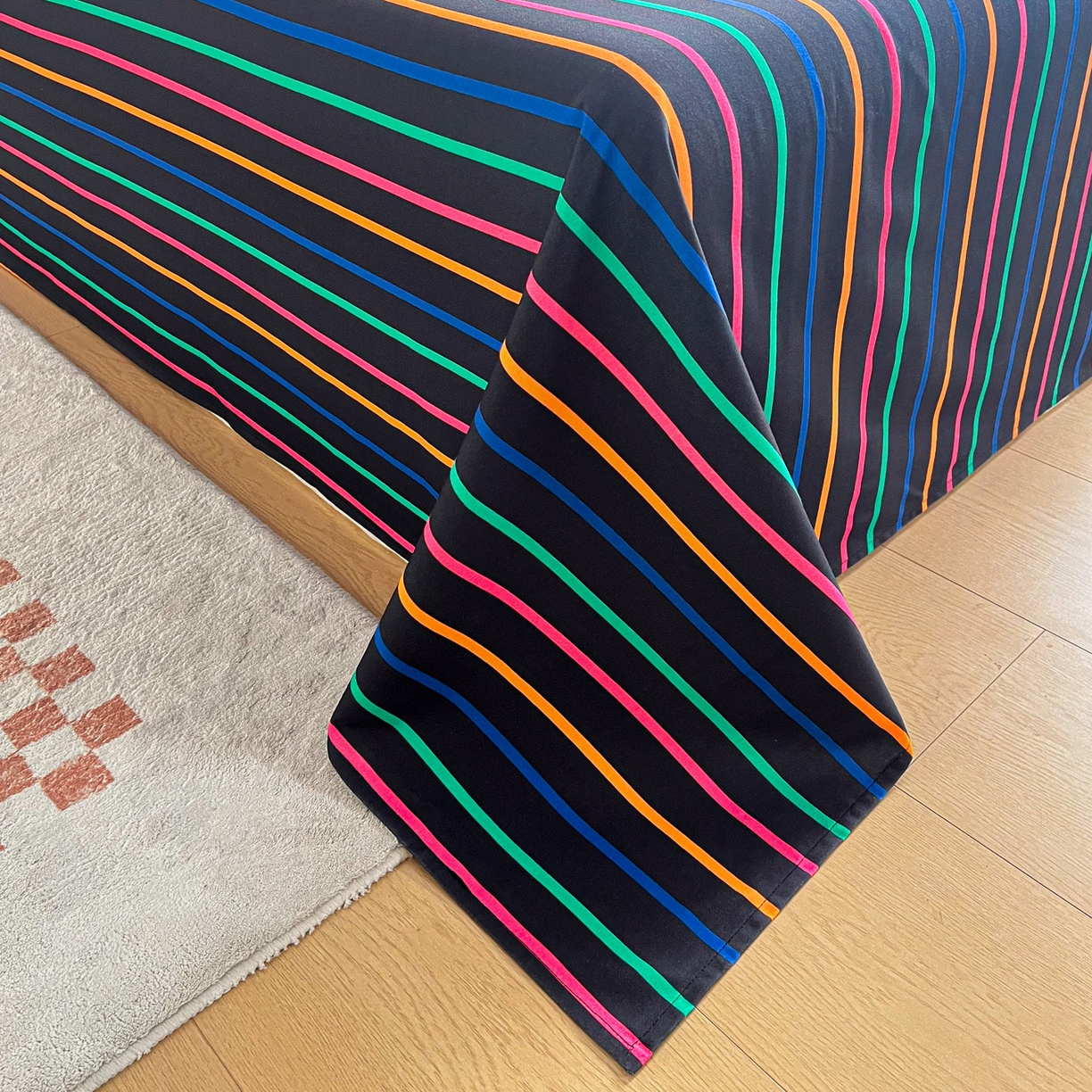 91家纺网 家纺一手货源 找家纺 慕梵家居2025新款100%全棉磨毛单床单 炽热