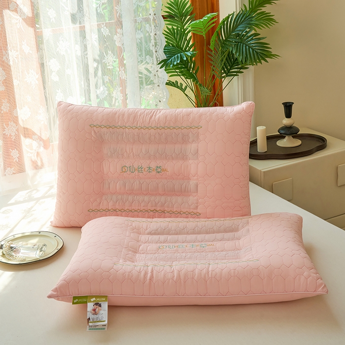 91家纺网 家纺一手货源 找家纺 晚儿 2025新款负离子仙丝本草枕枕头枕芯 粉色