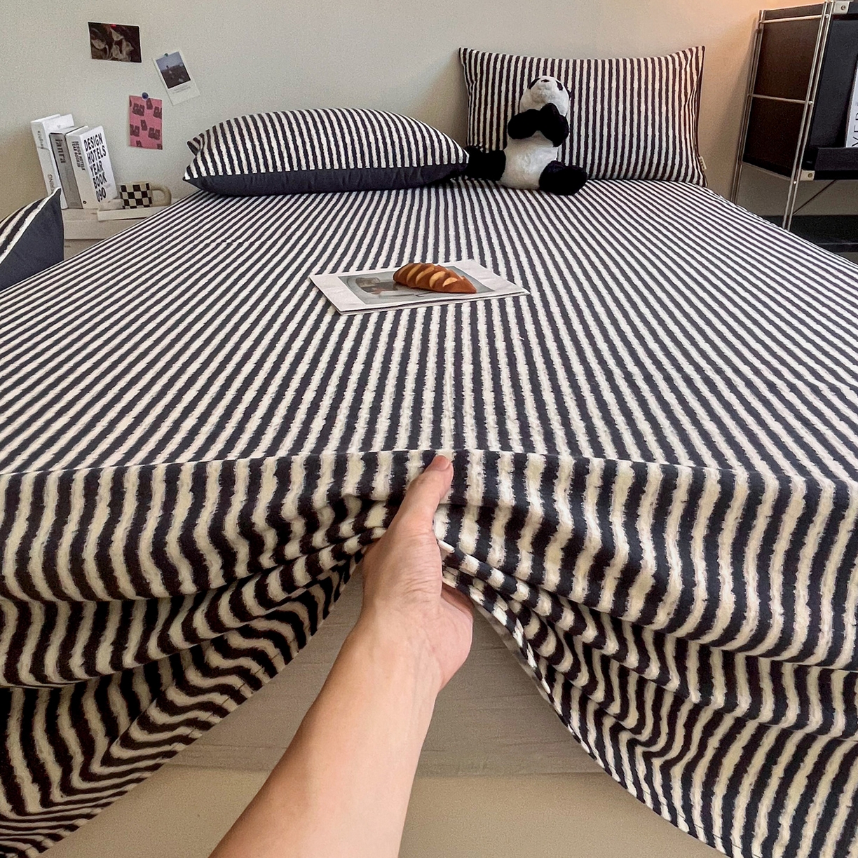 91家纺网 家纺一手货源 找家纺 慕梵家居2025新款100%全棉磨毛单床单 墨白