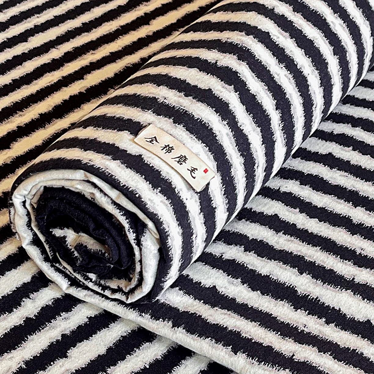 91家纺网 家纺一手货源 找家纺 慕梵家居2025新款100%全棉磨毛单床单 墨白