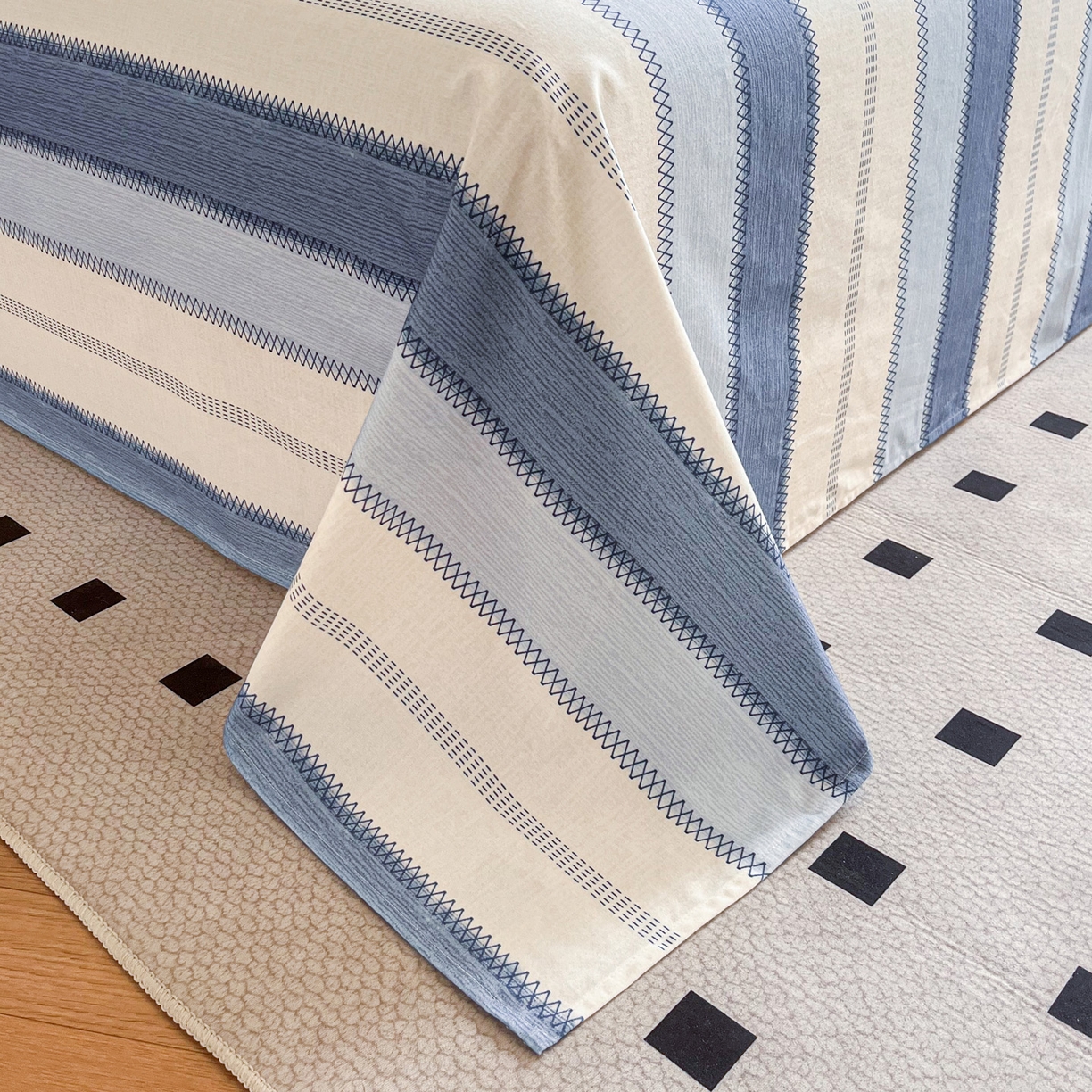 91家纺网 家纺一手货源 找家纺 慕梵家居2025新款100%全棉磨毛单床单 晴空