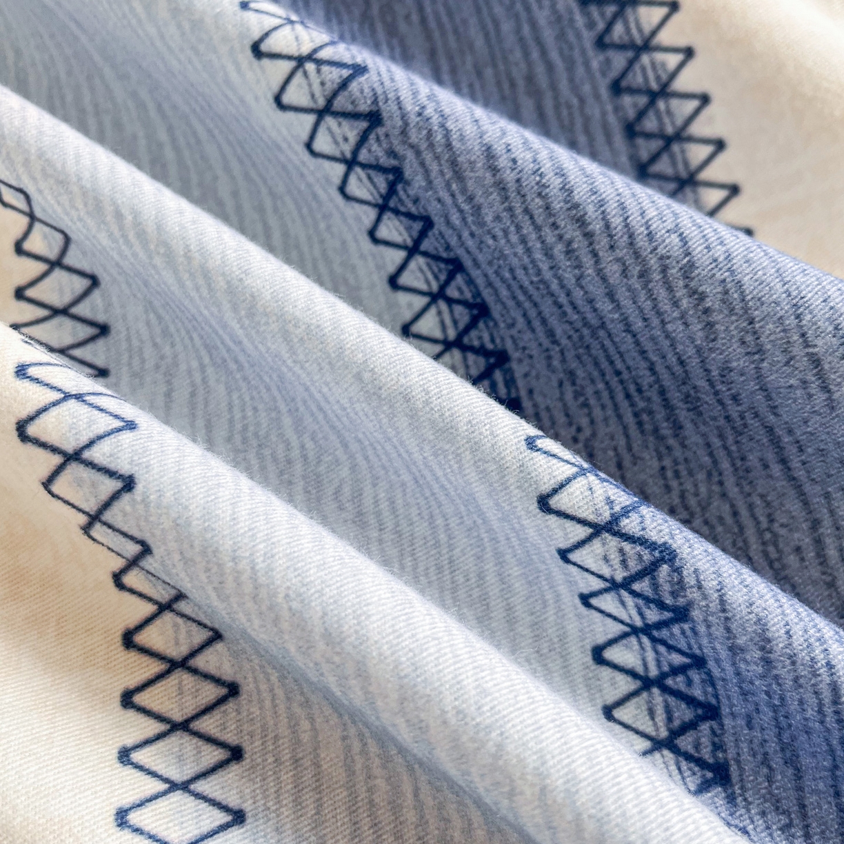 91家纺网 家纺一手货源 找家纺 慕梵家居2025新款100%全棉磨毛单床单 晴空