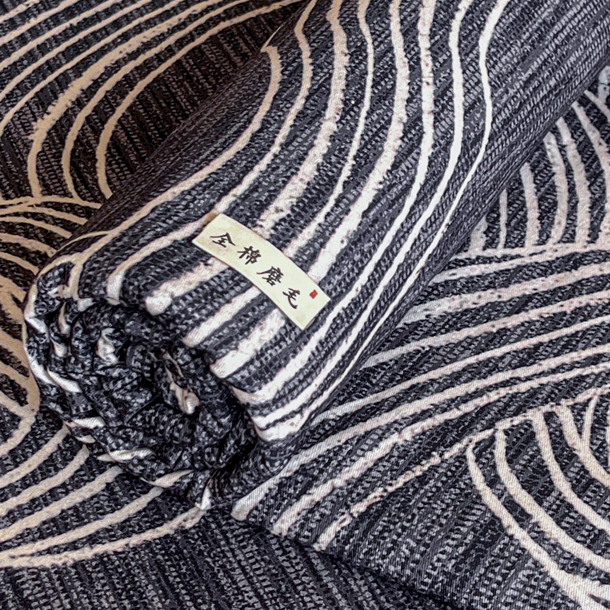 91家纺网 家纺一手货源 找家纺 慕梵家居2025新款100%全棉磨毛单床单 星轨