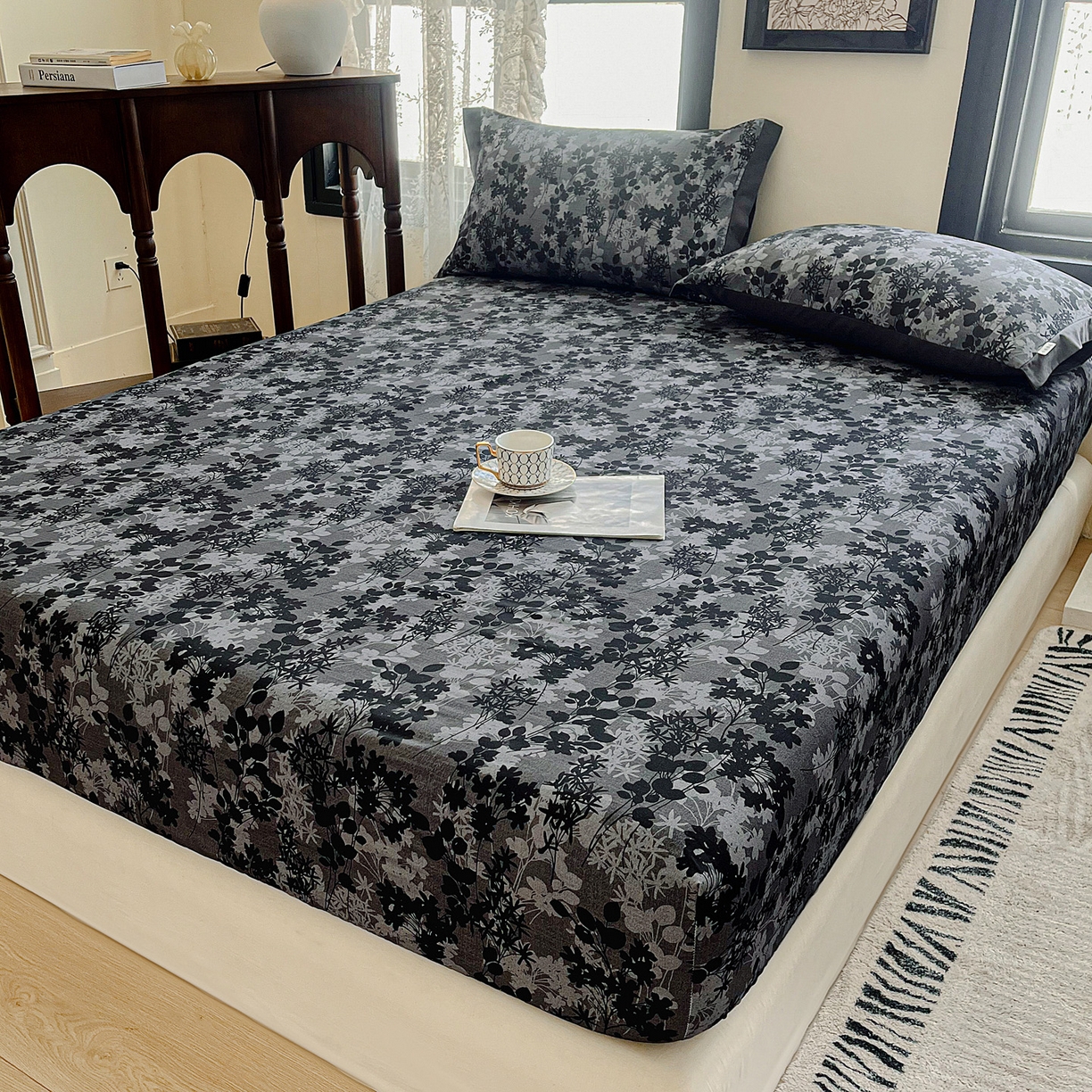 91家纺网 家纺一手货源 找家纺 慕梵家居2025新款100%全棉磨毛包边款床笠 繁花藤叙