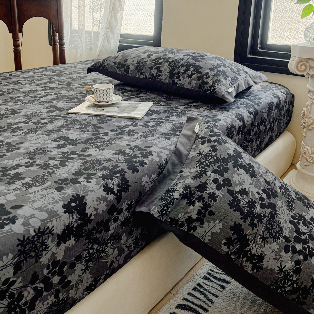 91家纺网 家纺一手货源 找家纺 慕梵家居2025新款100%全棉磨毛包边款床笠 繁花藤叙