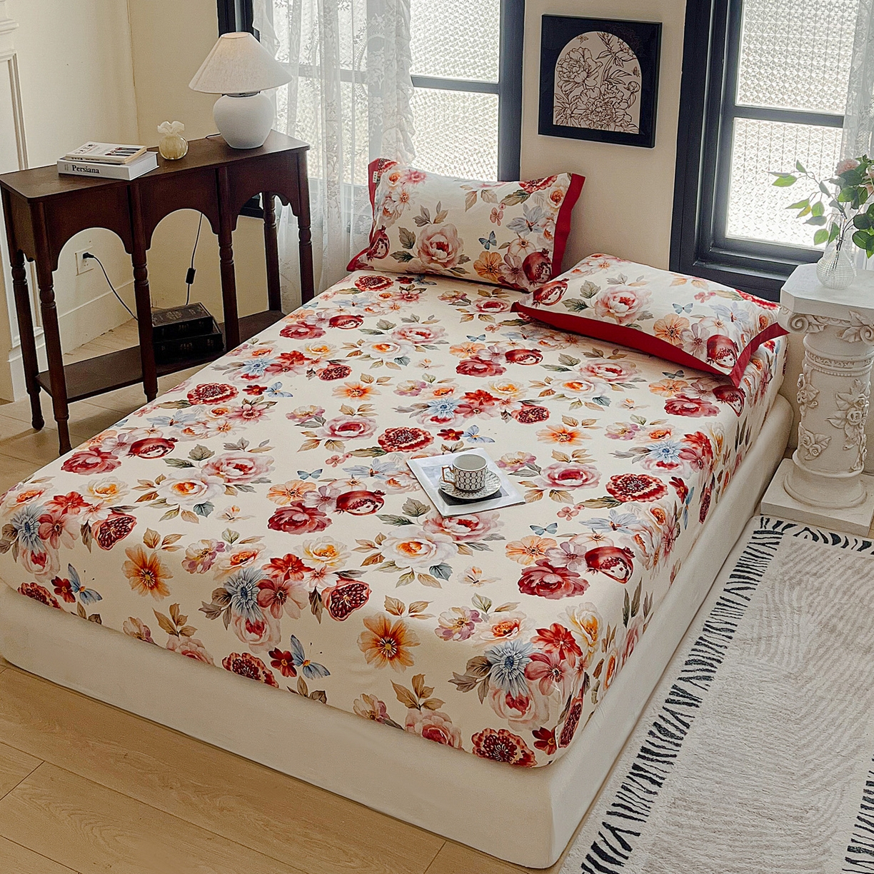 91家纺网 家纺一手货源 找家纺 慕梵家居2025新款100%全棉磨毛包边款床笠 石榴花红