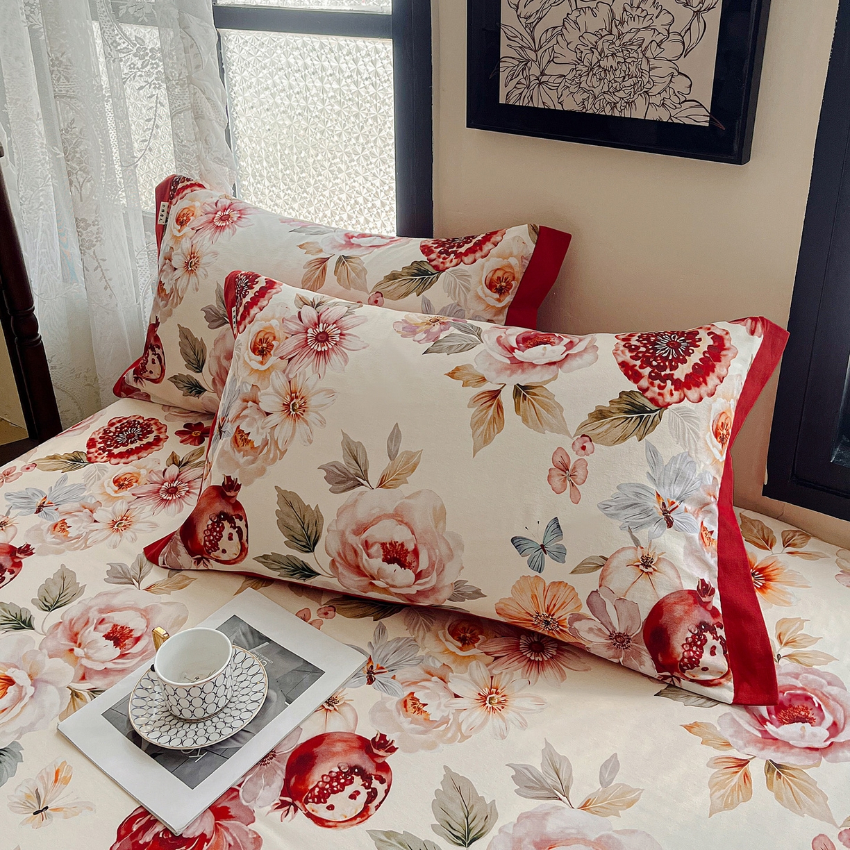 91家纺网 家纺一手货源 找家纺 慕梵家居2025新款100%全棉磨毛包边款床笠 石榴花红