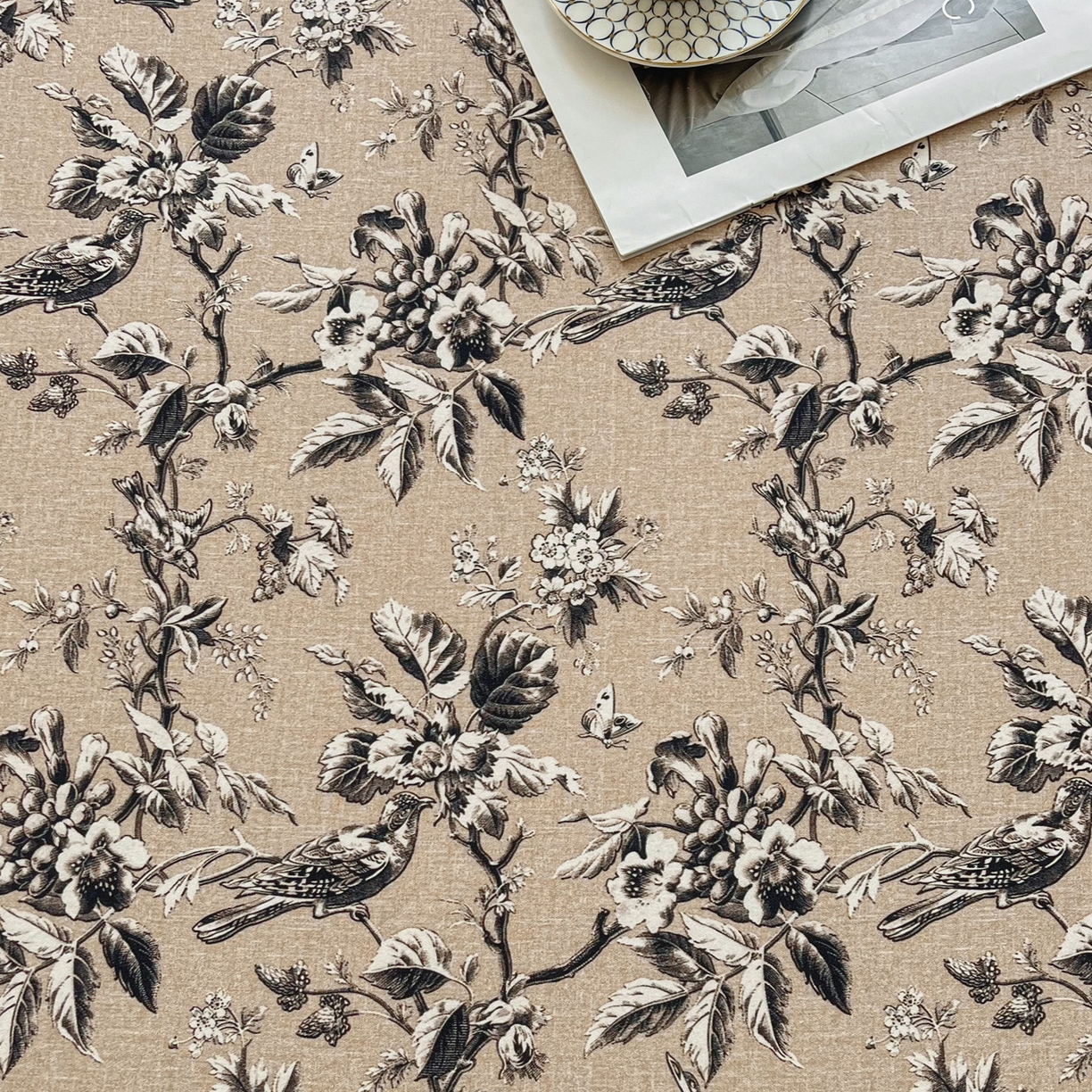 91家纺网 家纺一手货源 找家纺 慕梵家居2025新款100%全棉磨毛包边款床笠 甜梦茶语