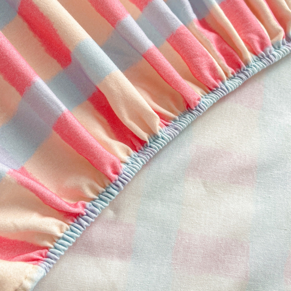 91家纺网 家纺一手货源 找家纺 慕梵家居2025新款100%全棉磨毛单床笠 糖果粉