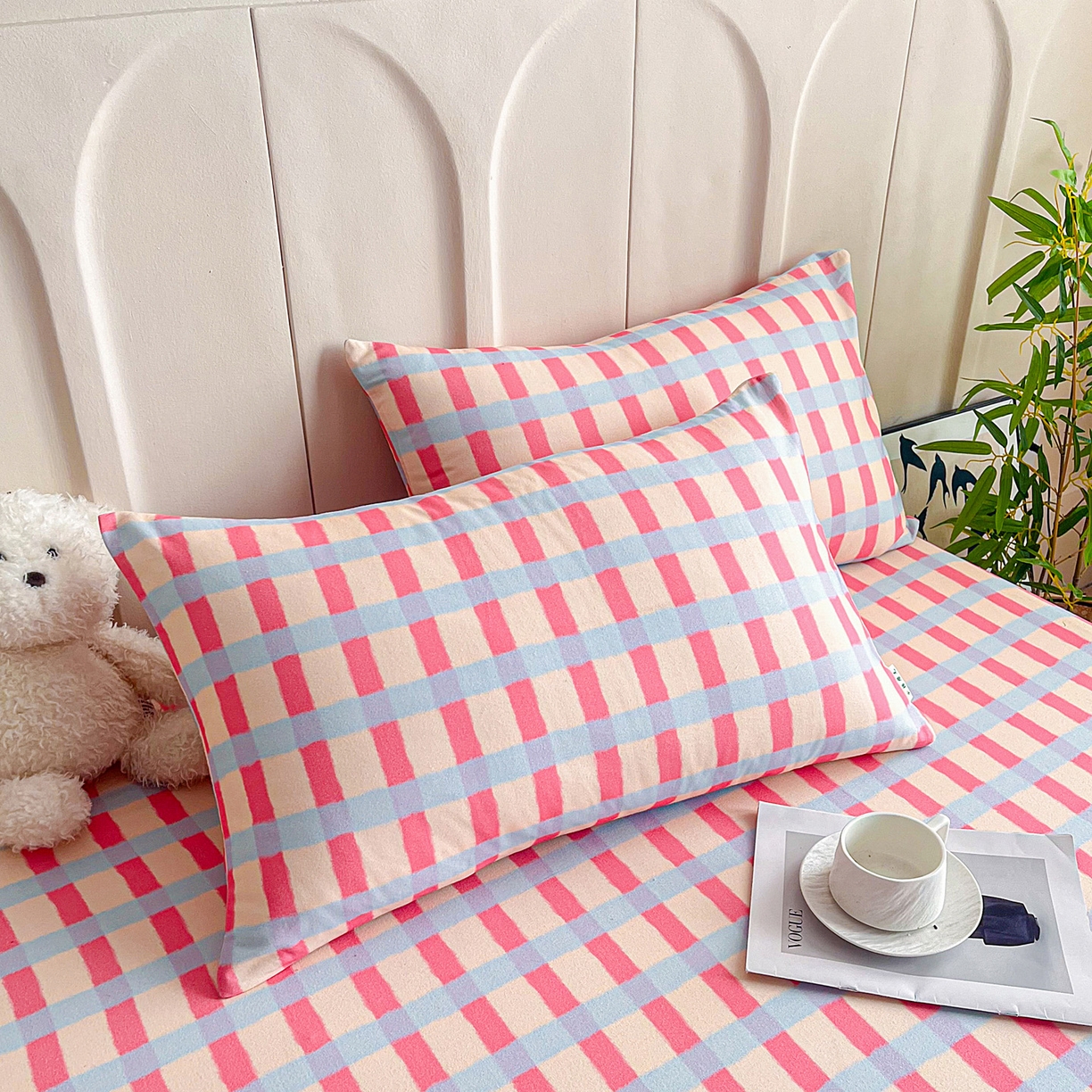 91家纺网 家纺一手货源 找家纺 慕梵家居2025新款100%全棉磨毛单床笠 糖果粉