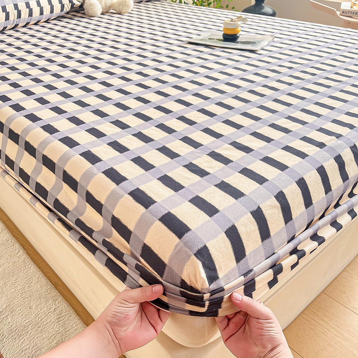 91家纺网 家纺一手货源 找家纺 慕梵家居2025新款100%全棉磨毛单床笠 缤纷