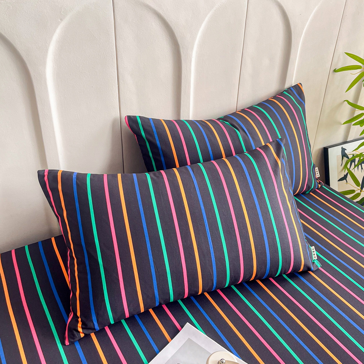 91家纺网 家纺一手货源 找家纺 慕梵家居2025新款100%全棉磨毛单床笠 炽热