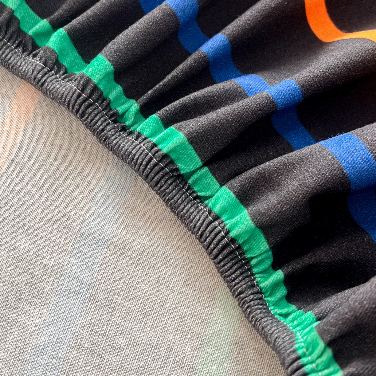 91家纺网 家纺一手货源 找家纺 慕梵家居2025新款100%全棉磨毛单床笠 炽热