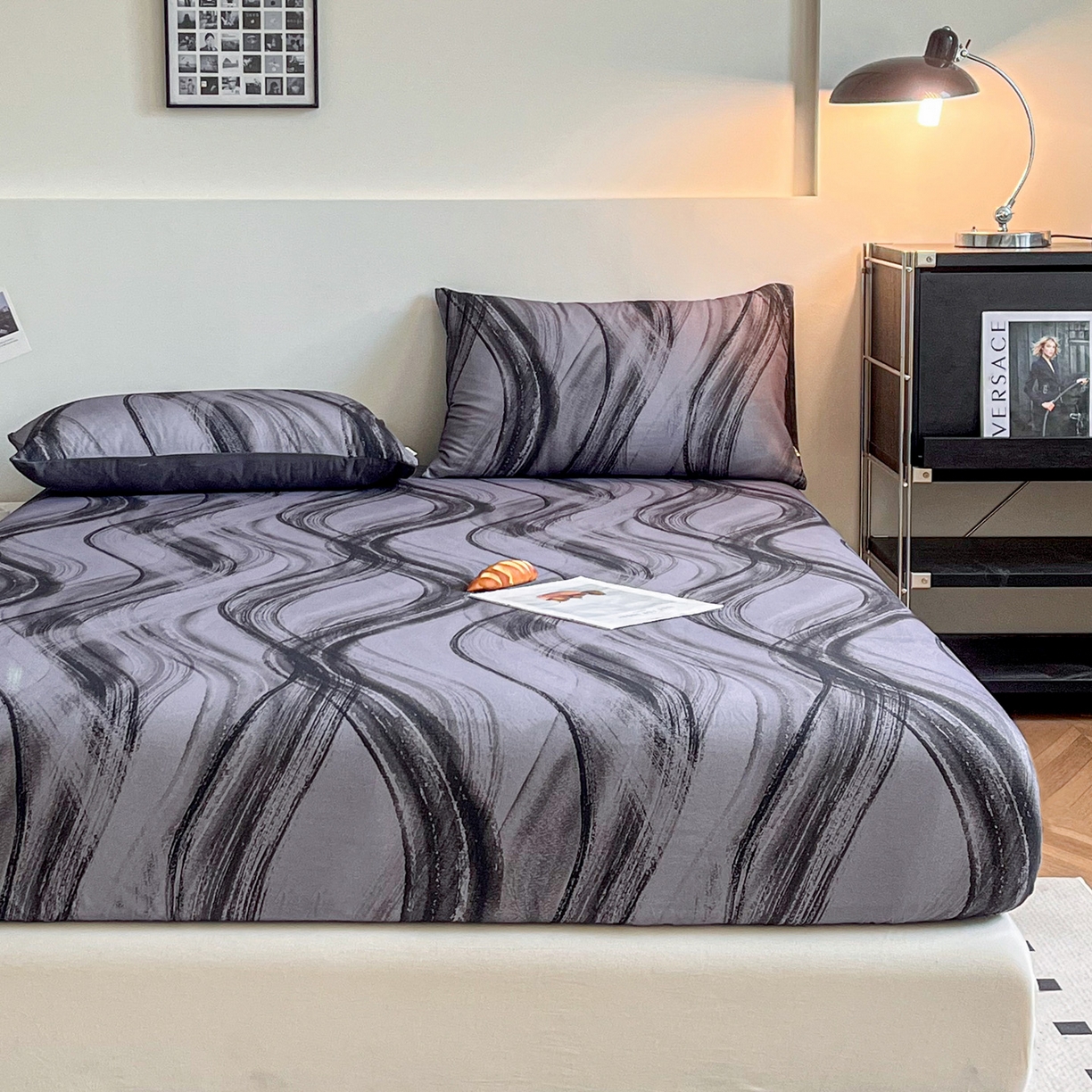 91家纺网 家纺一手货源 找家纺 慕梵家居2025新款100%全棉磨毛单床笠 几何灰